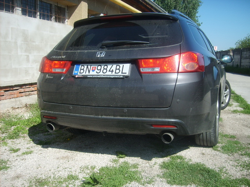 S5002525.jpg